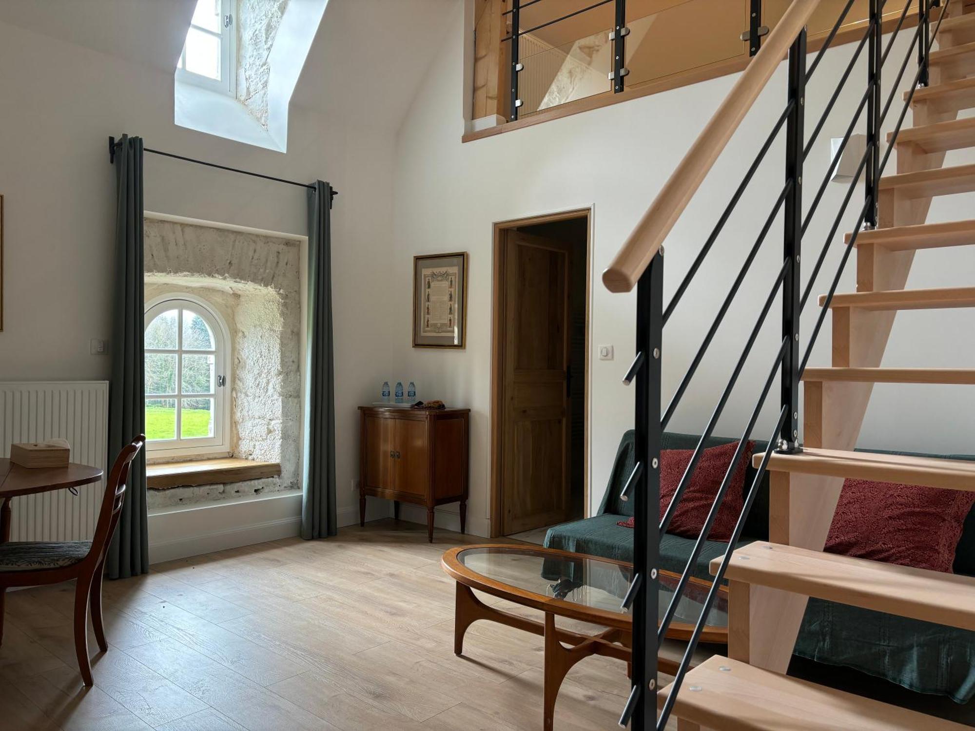 Bed and Breakfast Les Communs De Chiffrevast Tamerville Экстерьер фото